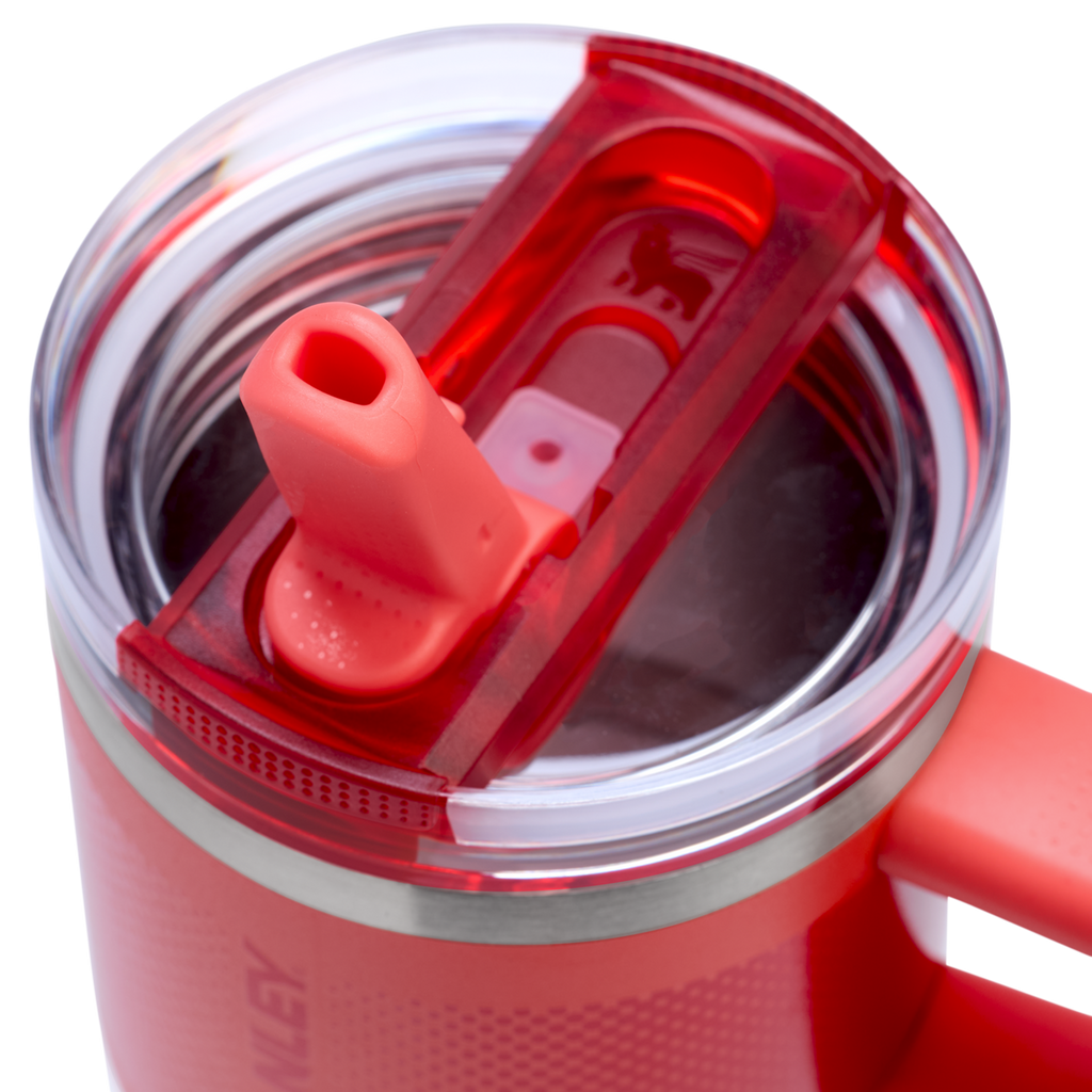 THE QUENCHER PROTOUR FLIP STRAW TUMBLER | 20 OZ