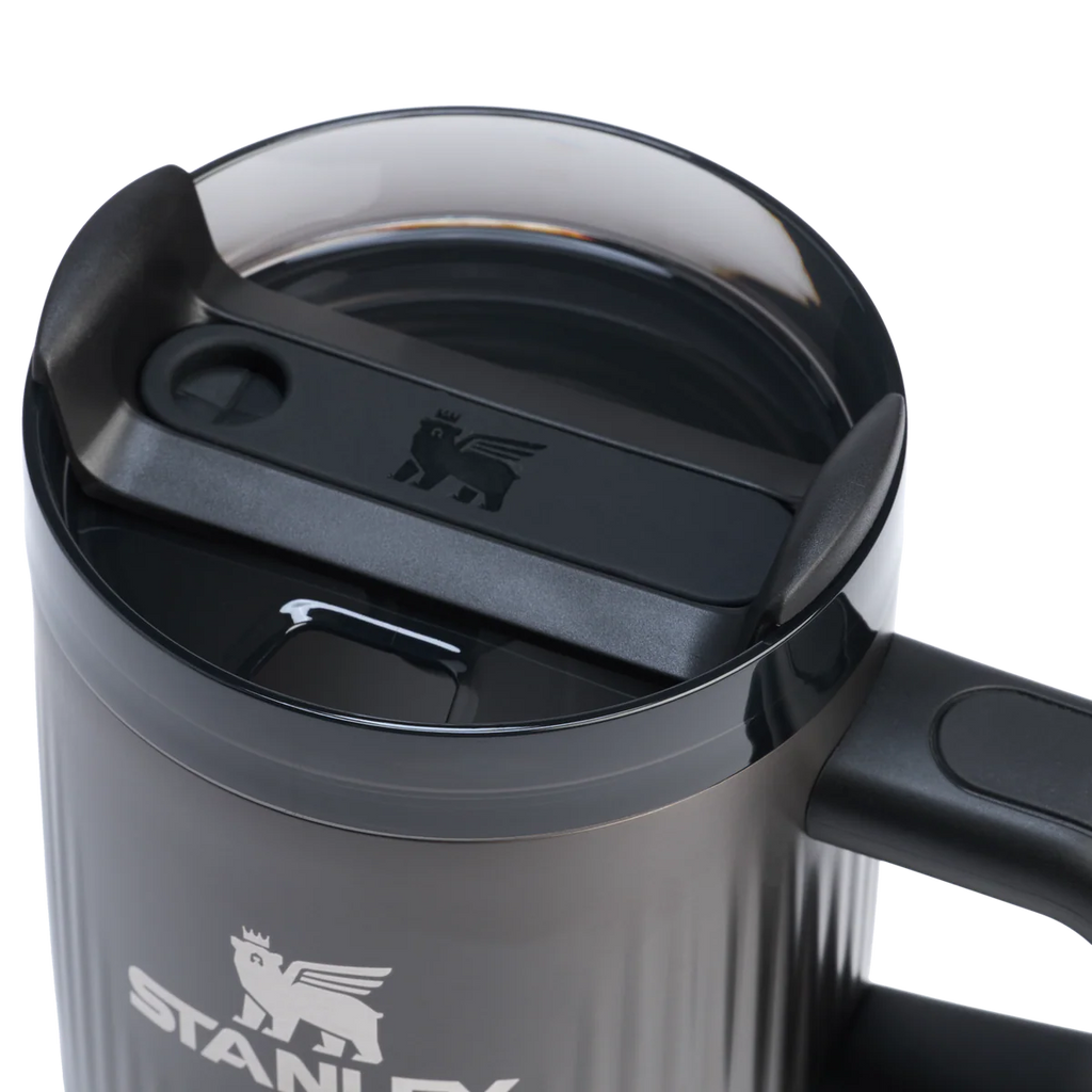 THE QUENCHER® H2.0 FLUTED TUMBLER WITH HANDLE | 20 OZ